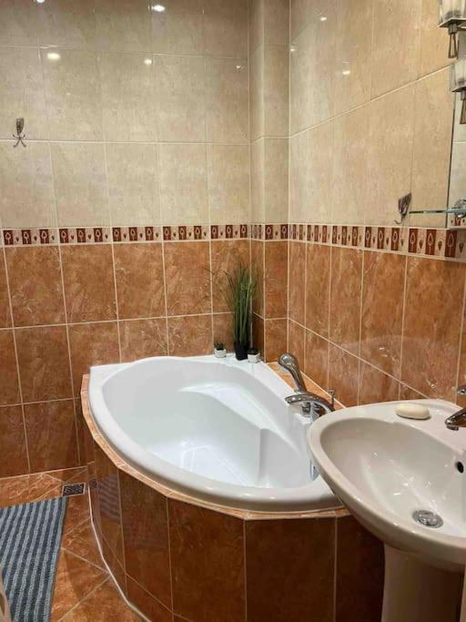 Grodzka / Apartment With Balcony Krakow Exterior photo